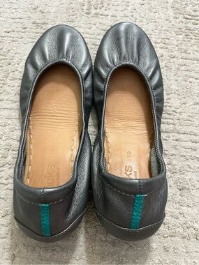 Tieks Silver Flats